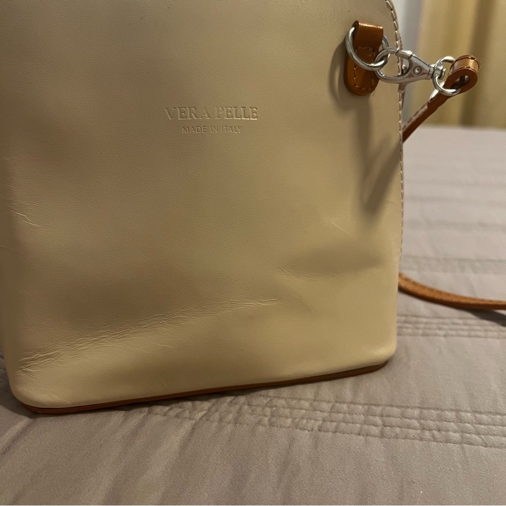 Vera Pelle Cream and Tan Brown Crossbody Bag - Picture 7 of 8